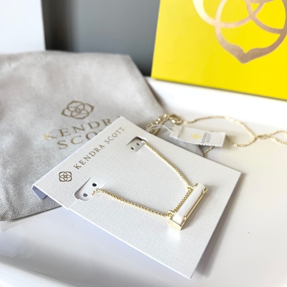 NWT Kendra Scott 14k plated mother pearl pendant - Picture 4 of 5